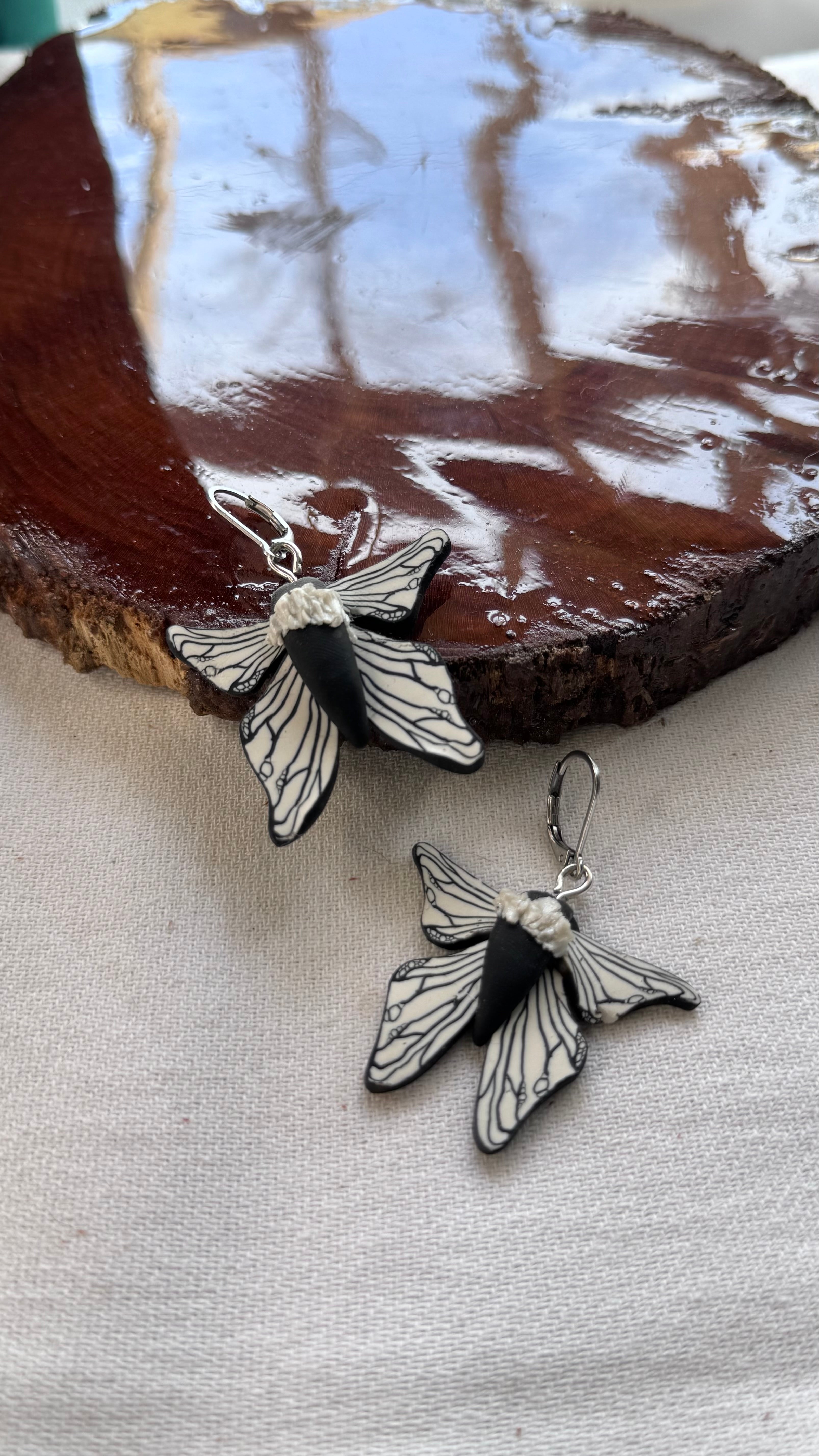 Flutter Stud Drops